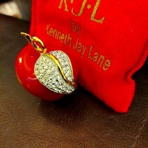 Kenneth Jay Lane necklace